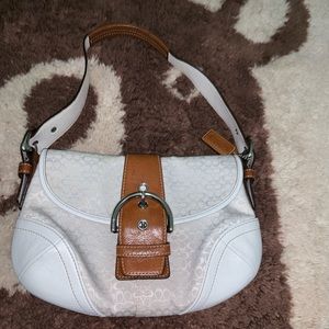 White coach shoulder bag
